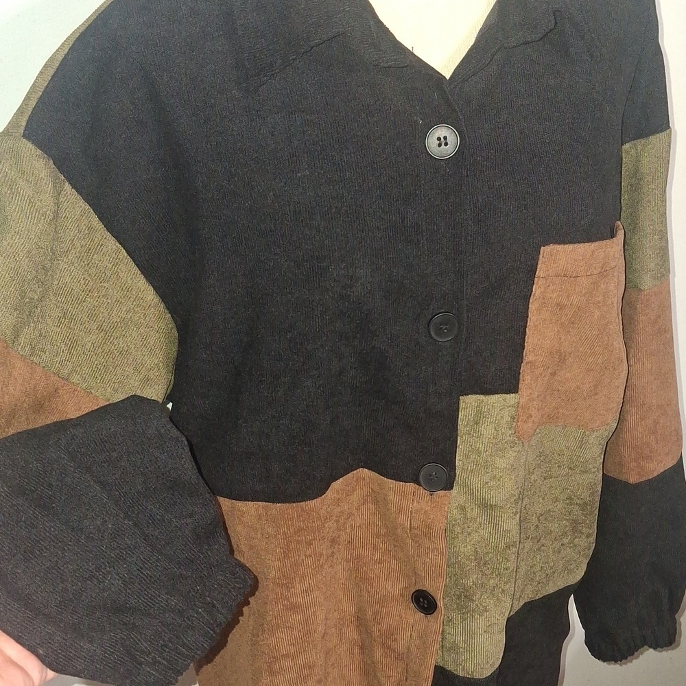 Colorblock Button-Up Shirt- W Sz 6 - Picture 2 of 6